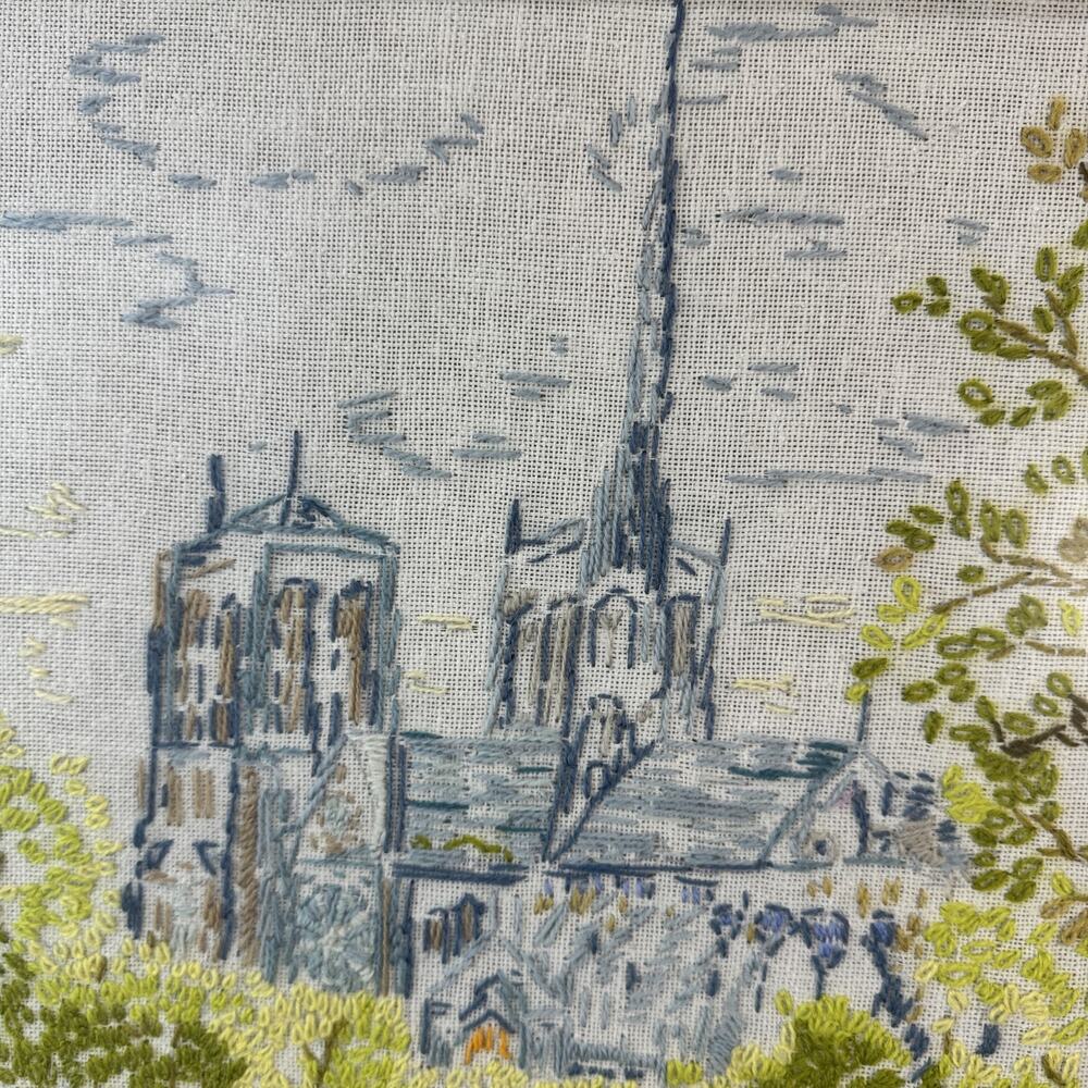 Vintage Hand-Embroidered Paris Street Scene Notre Dame Framed Textile Art - Picture 2 of 6